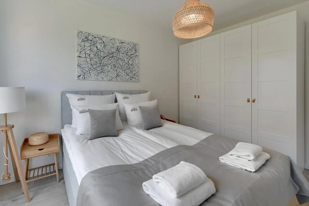 Szafarnia Marina, City Center & Free Parking By Downtown Apartments Gdansk Poland